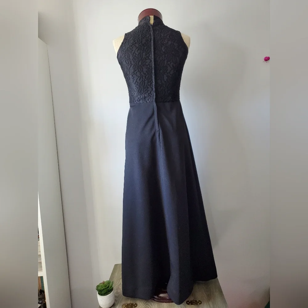 Vintage 70s Career miss by Carla Jane maxi tuxedo style dress. Size 2 - Picture 6 of 12